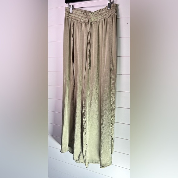 Hem & Thread Pants - Hem & thread large comfy pants with slits up the side Olive color. A70